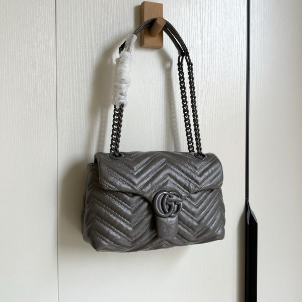 Gucci Marmont medium shoulder bag