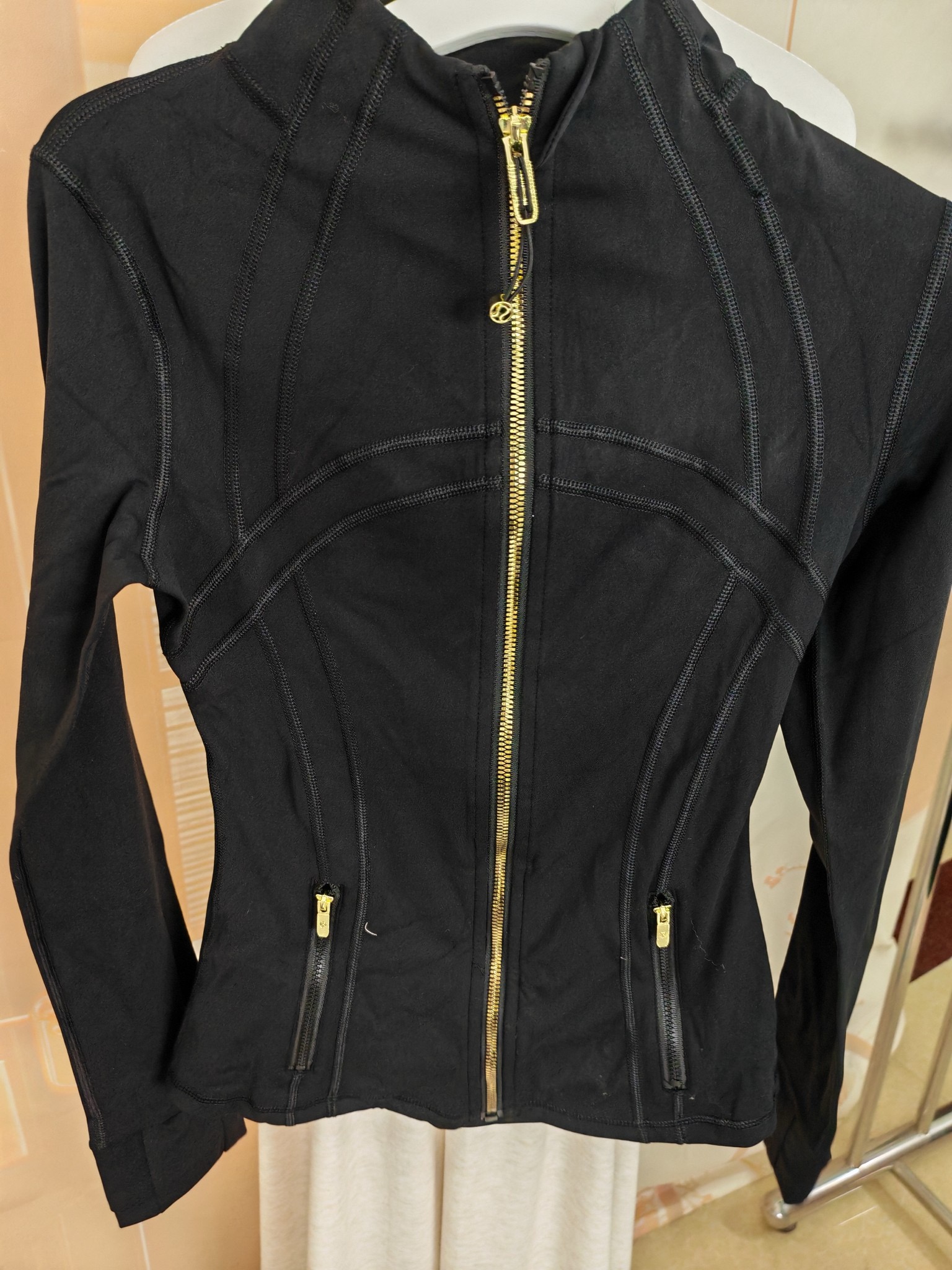 Lululemon Define Yoga Set - Image 4
