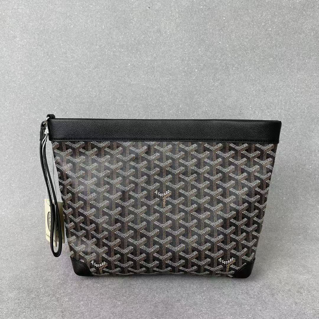 Goya Conti Pouch Clutch - Image 3
