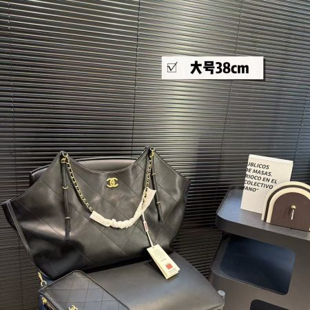 Chanel Tote Bag - Image 2