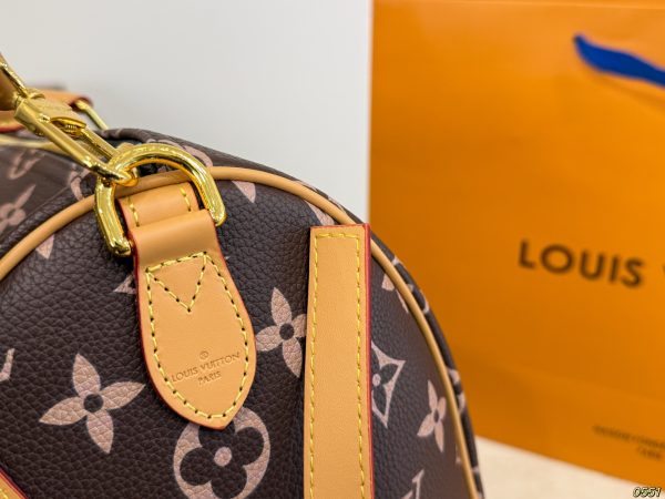 LV Speedy 40 Bag