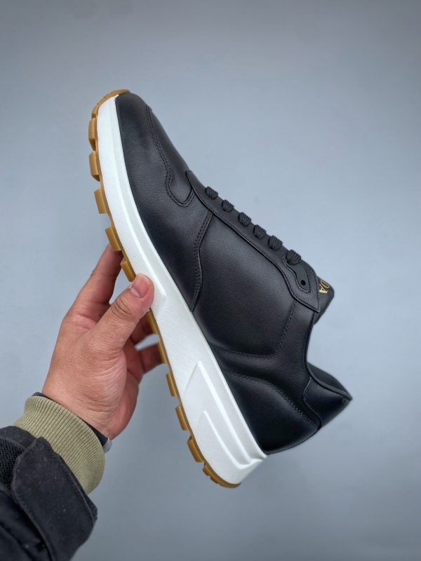 Prada Men Shoes Top Quality