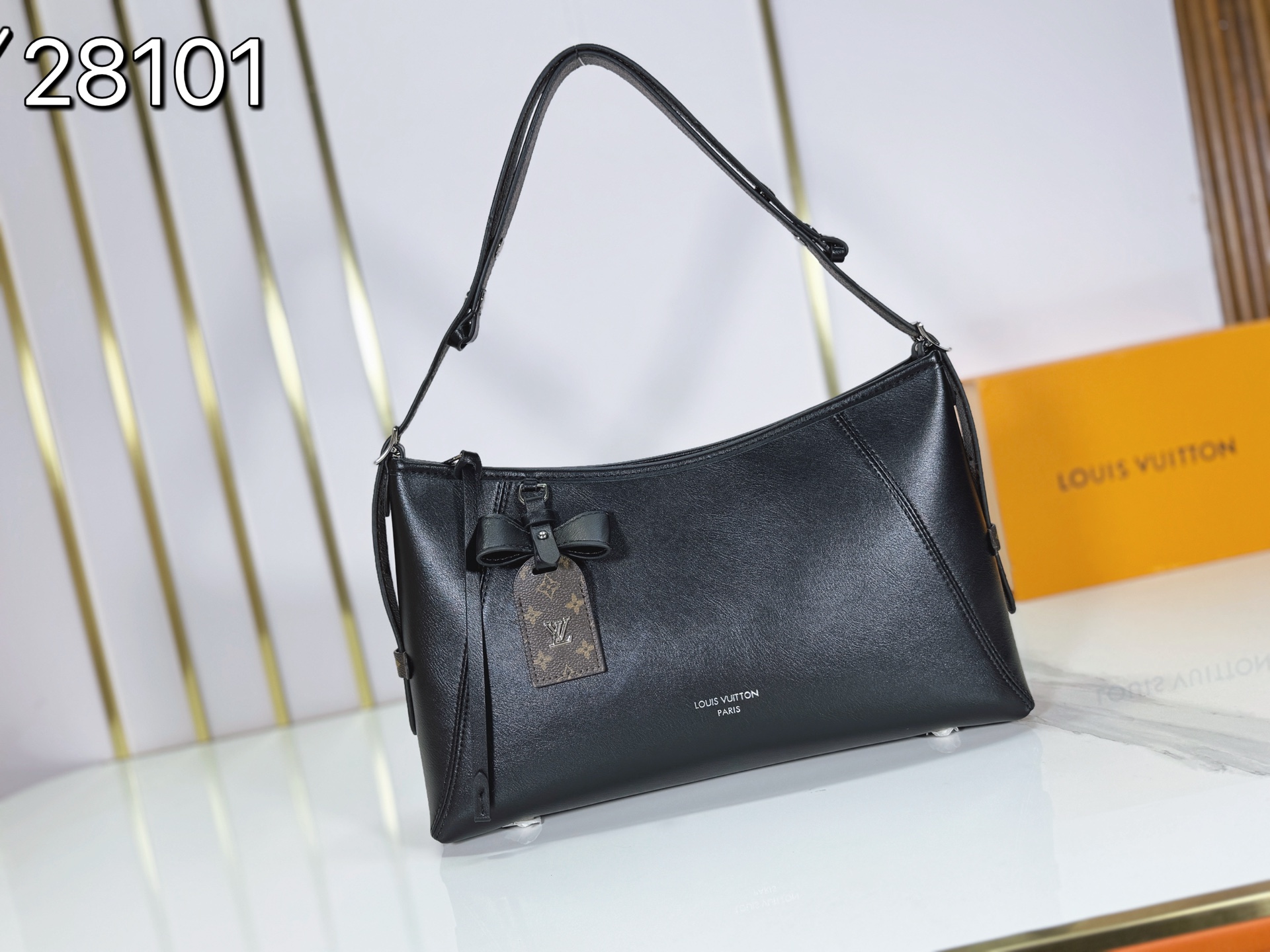 LV x TM Carryall East West Bag - Image 5