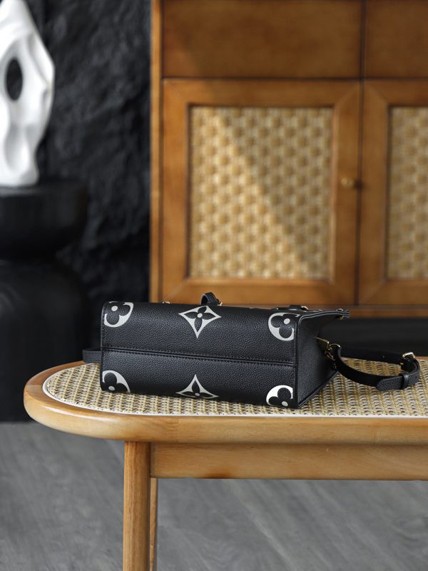 LV OnTheGo PM Bicolor Monogram Empreinte Bag - Top Quality