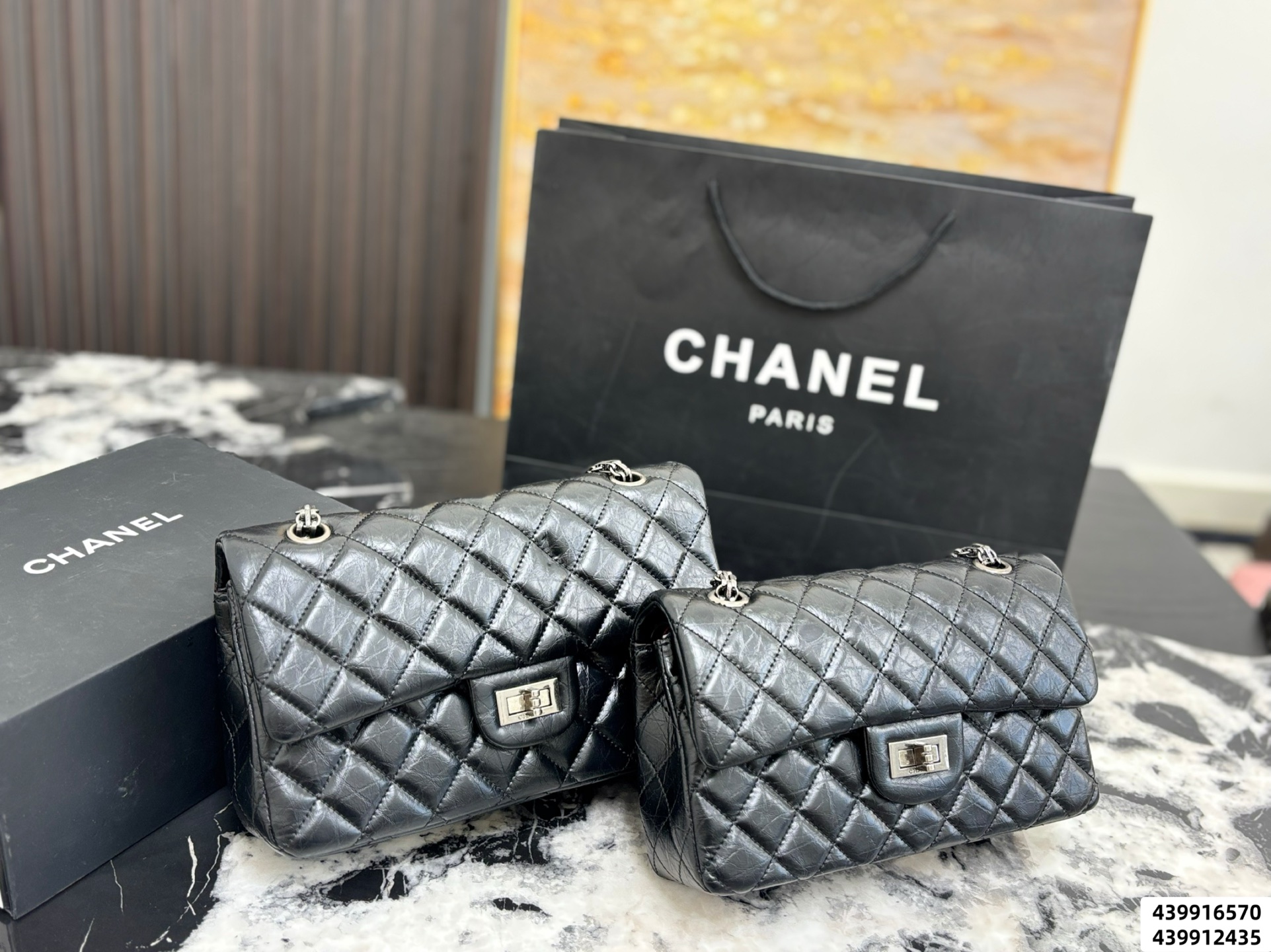 Chanel Quilto 2.55 Shoulder Bag - Image 12