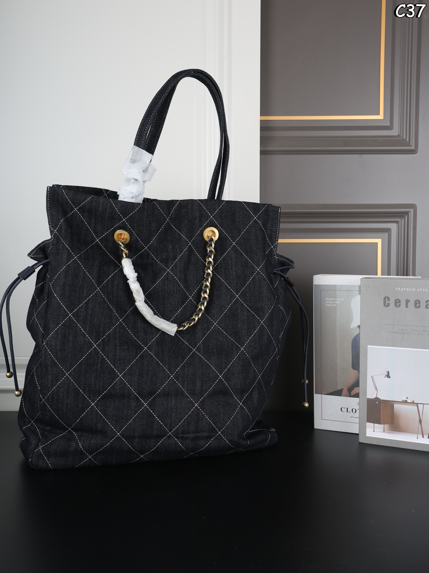 Chanel 25C Denim Bag - Image 4