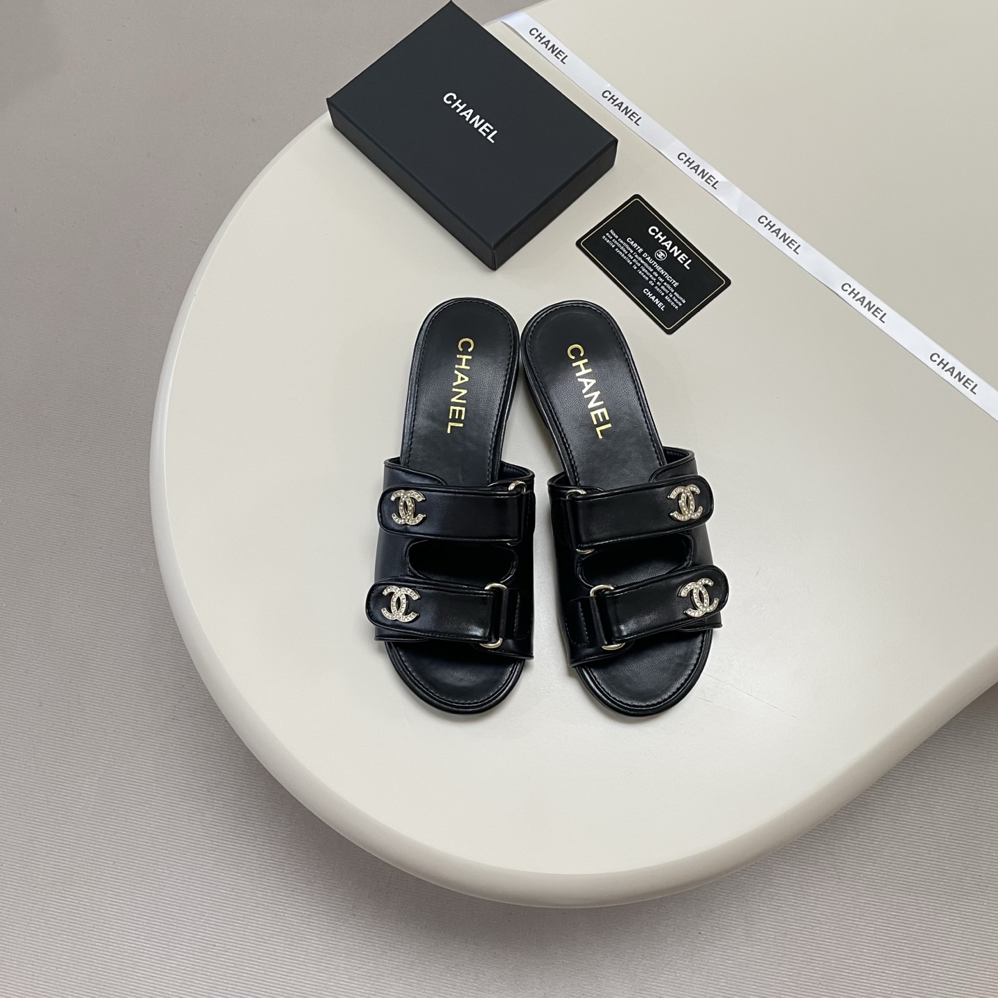 Chanel 26P Double C Diamond Buckle Velcro Slippers - Image 11