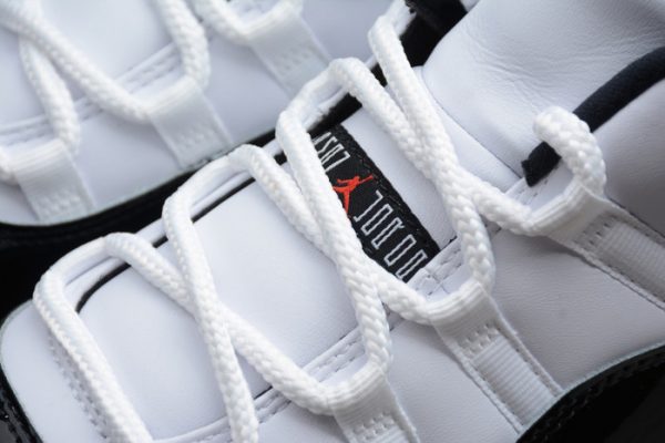 Air Jordan 11 Low White Bred AV2187-160