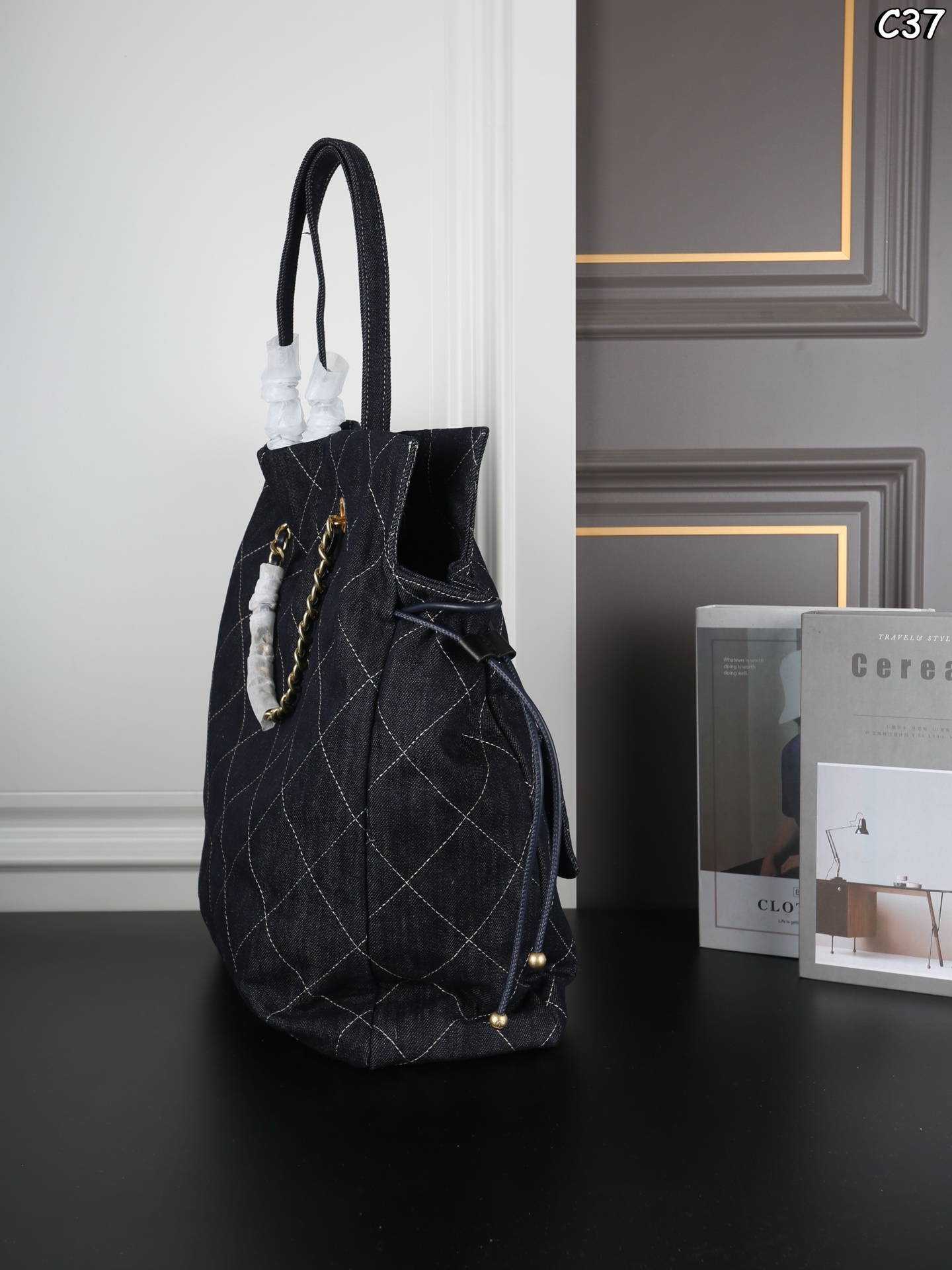 Chanel 25C Denim Bag - Image 3