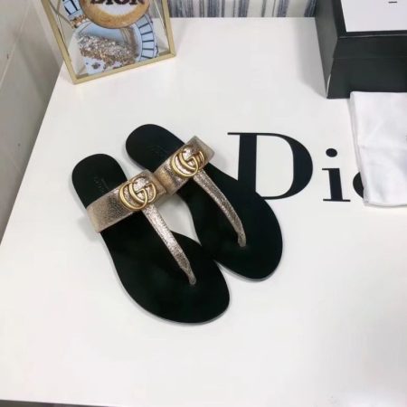 Gucci GG T-Strap Sandal - Image 11
