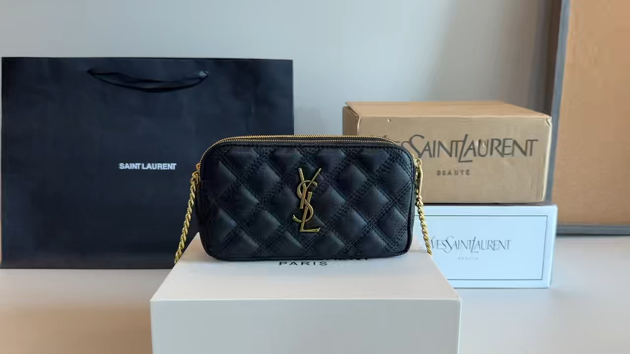 Saint Laurent Women's GABY Chain Bag - Image 1