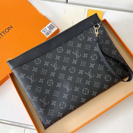 LV Discovery Handbag - Image 3