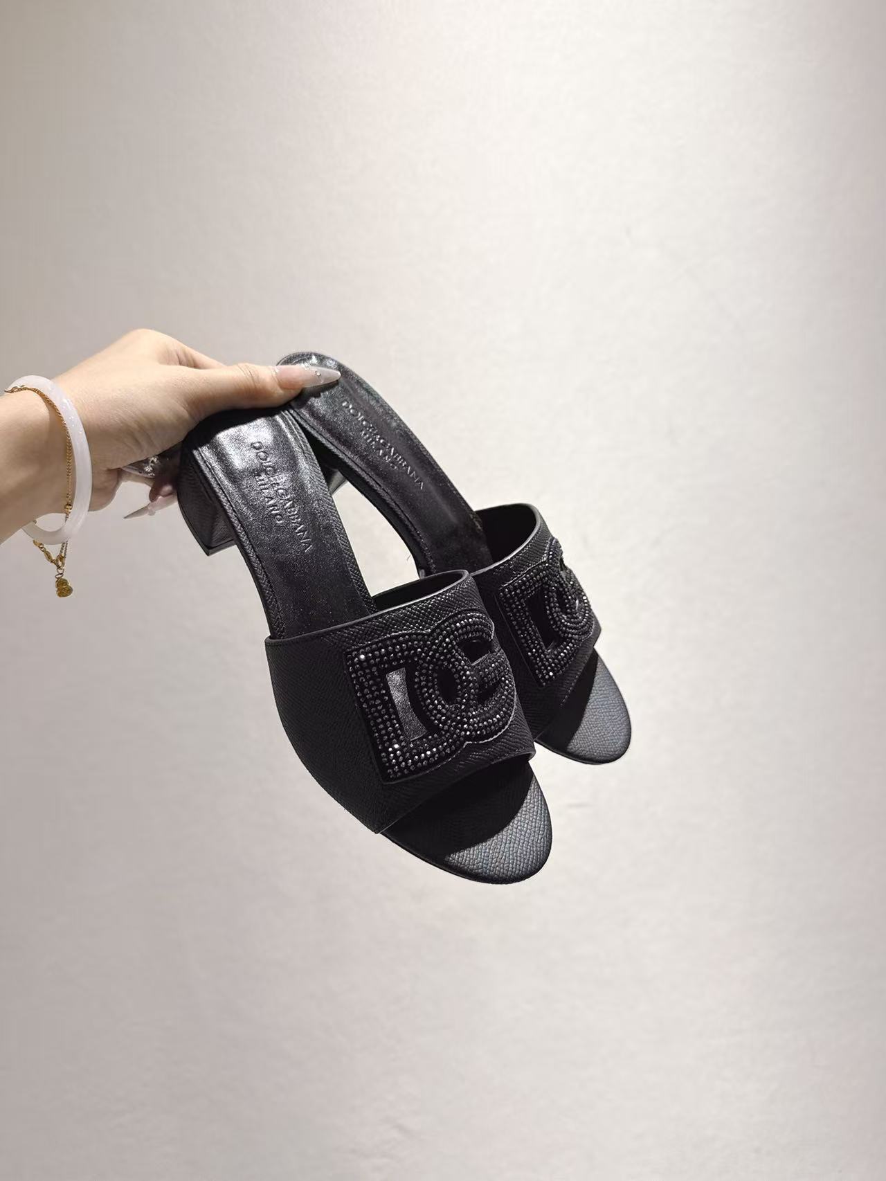 Dolce Gabbana  Chunky-Heel Sandals - Image 3