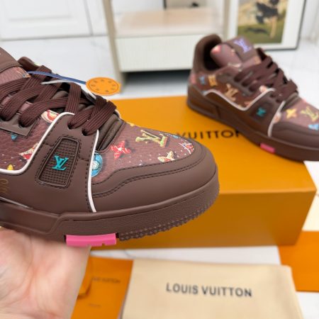 LV Trainer Sneakers Top Quality - Image 9