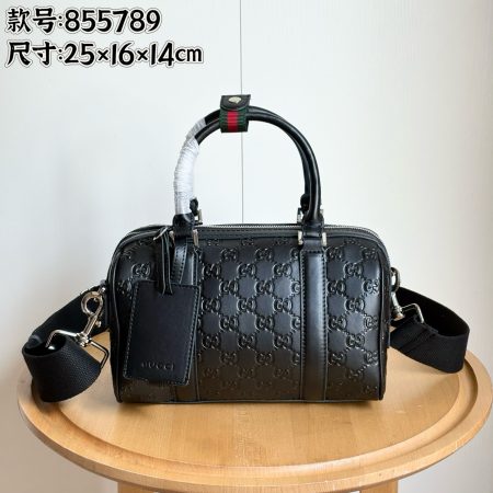 Gucci GG Emblem small duffle bag - Image 2