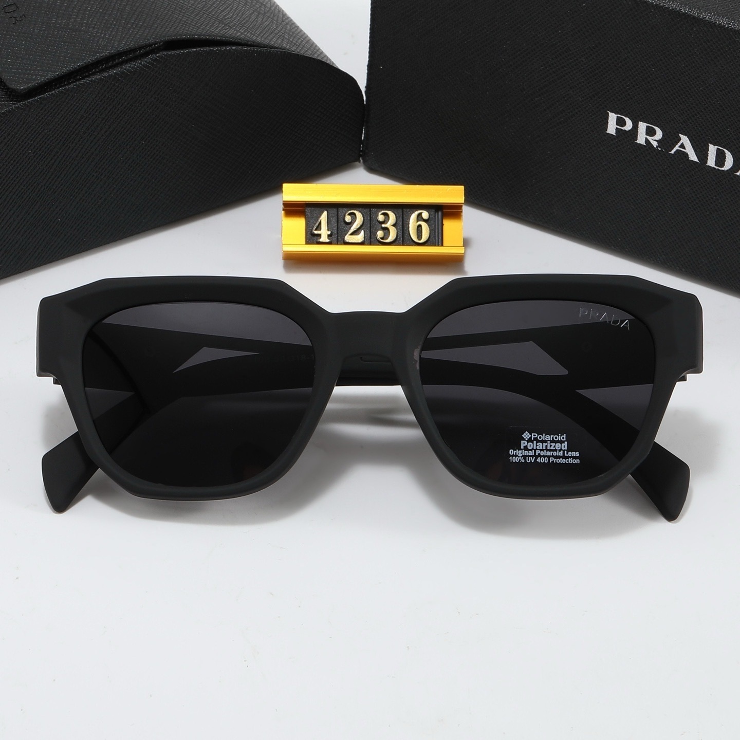 Prada Fashionable Sunglasses - Image 7