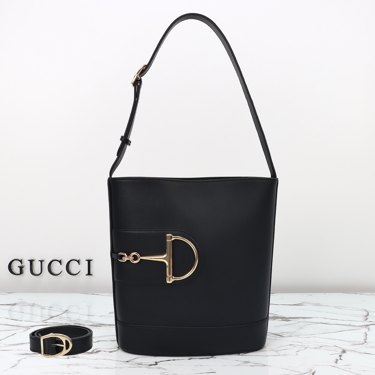 Gucci Horsebit embellished leather shoulder bag - Image 1