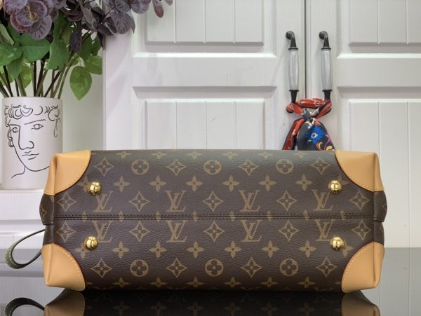 LV Hide Away MM Monogram Bag