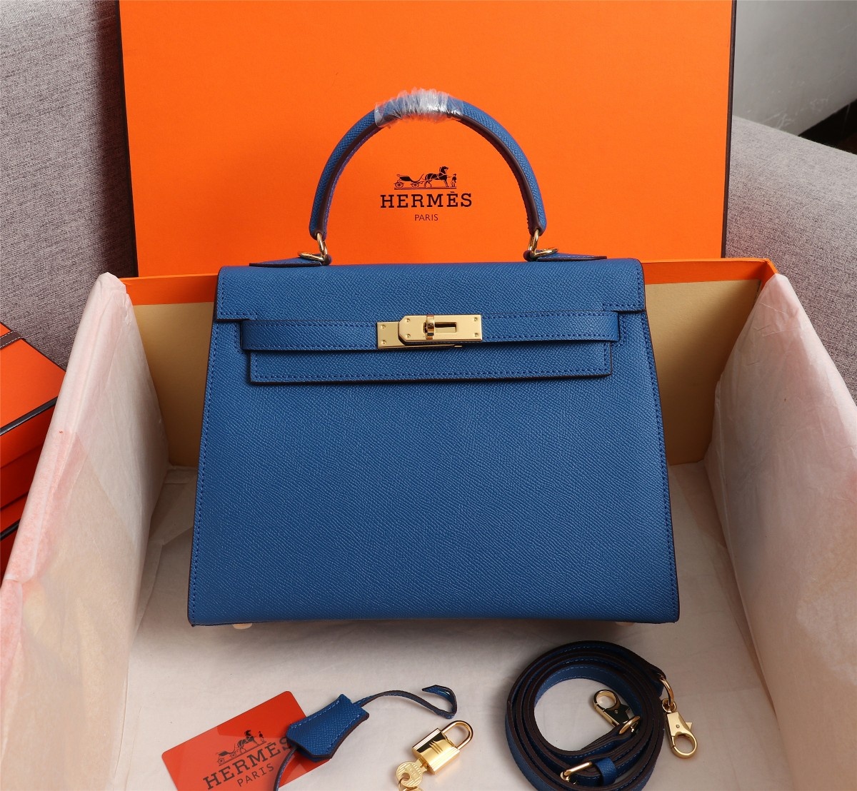 Hermes Kelly Gold Buckle Bag-Epsom - Image 9