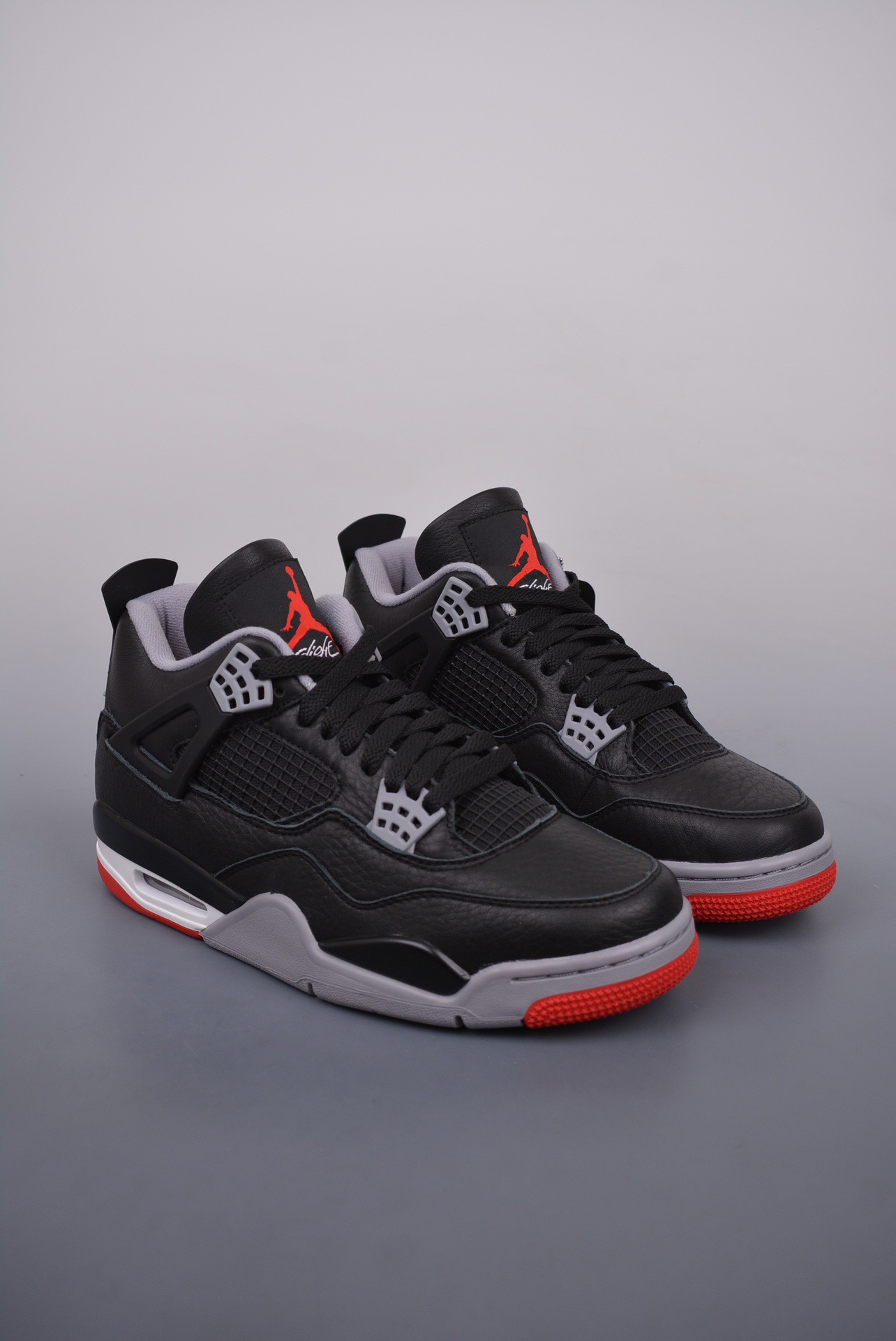 Air Jordan 4 Retro - Image 1