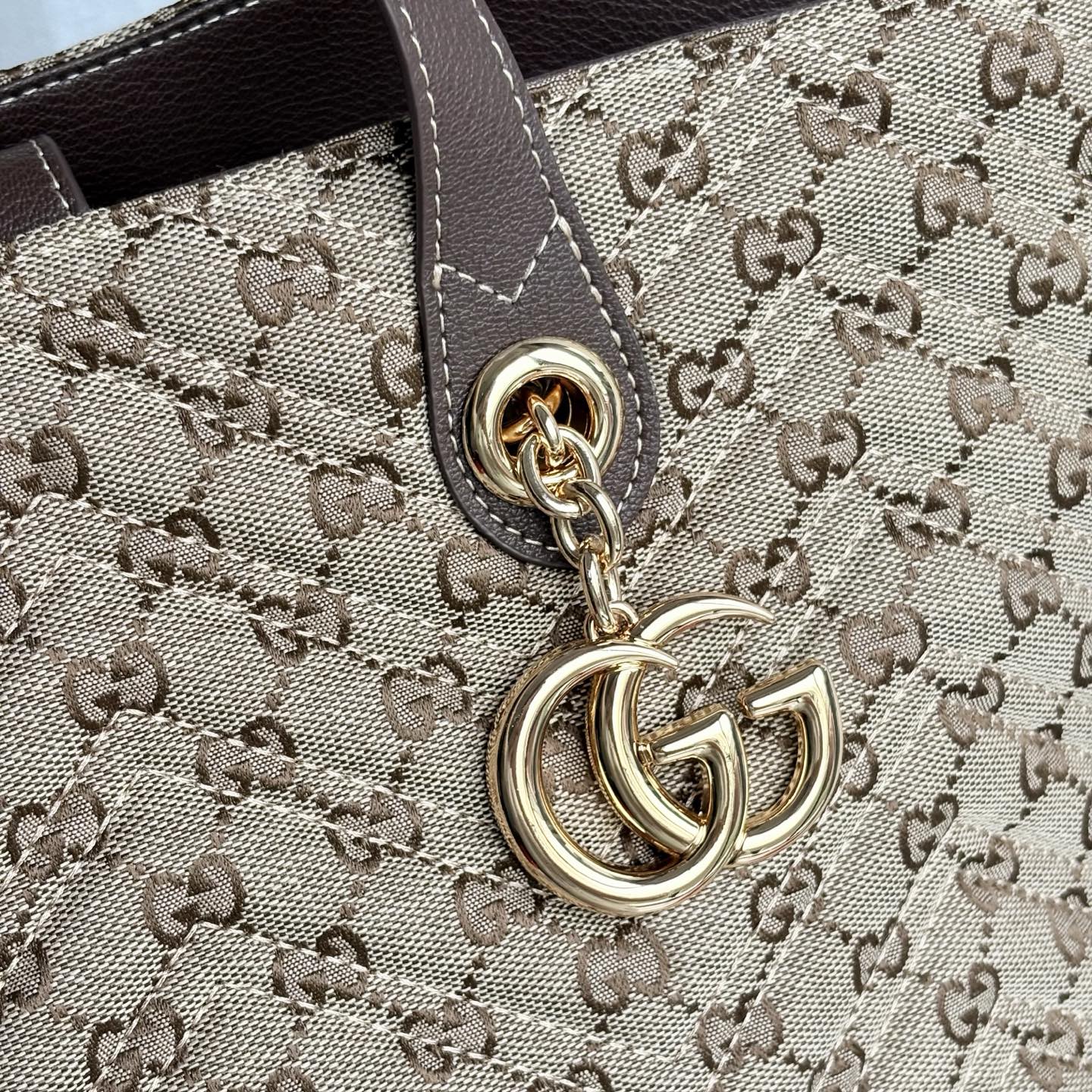 Gucci Marmont Medium Tote Bag - Image 5