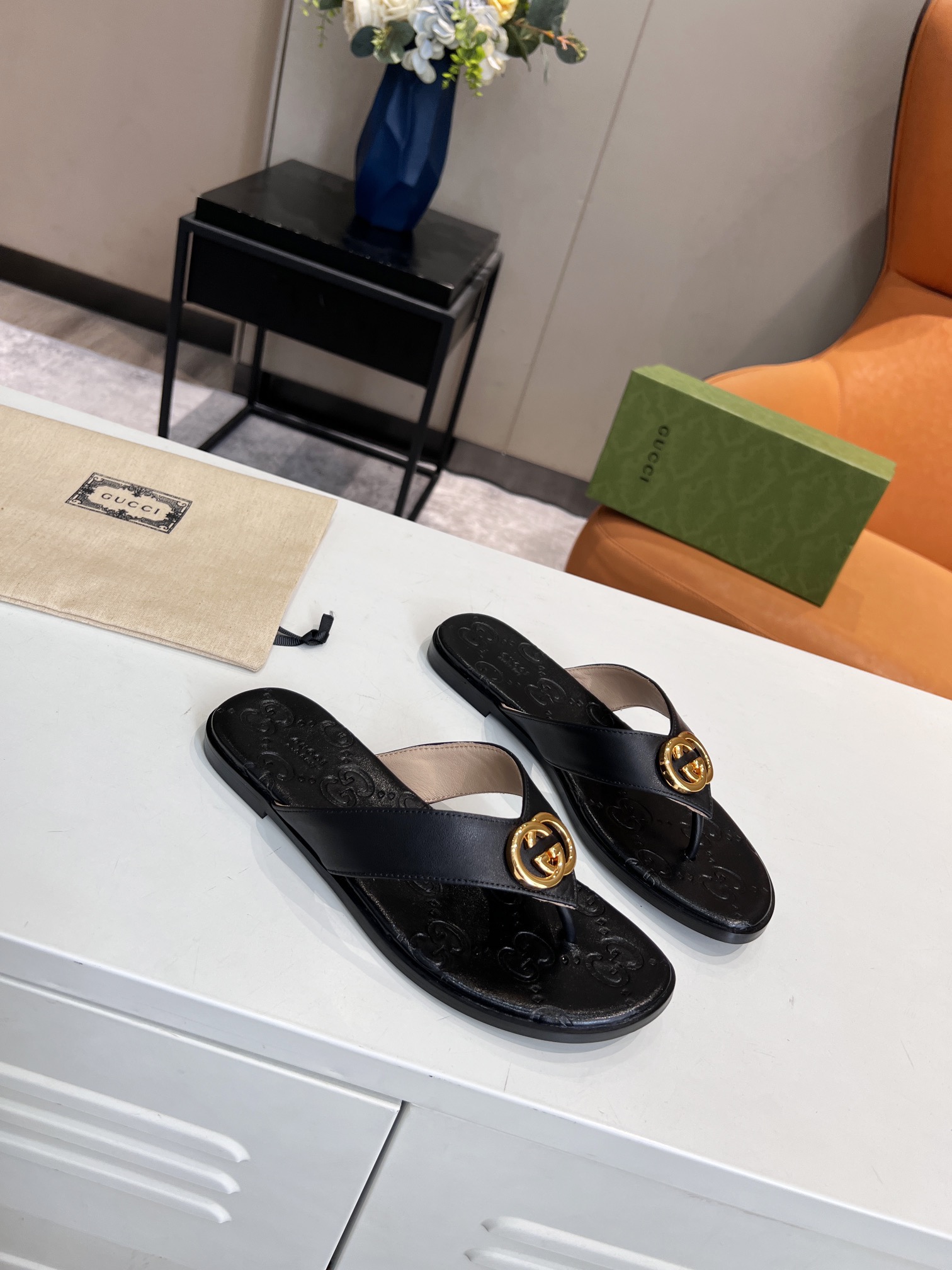 Gucci Interlocking G Thong Sandals - Image 10