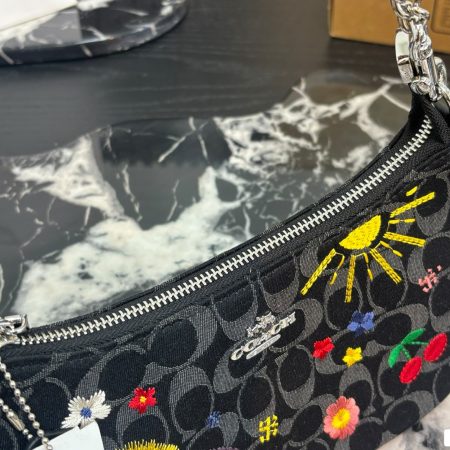 Coach Teri Underarm Bag - Image 7