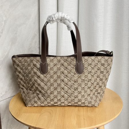 Gucci Marmont Medium Tote Bag - Image 4