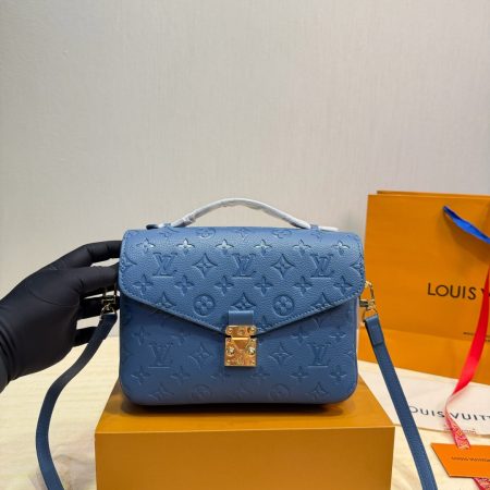 LV Pochette Metis Monogram Empreinte Bag