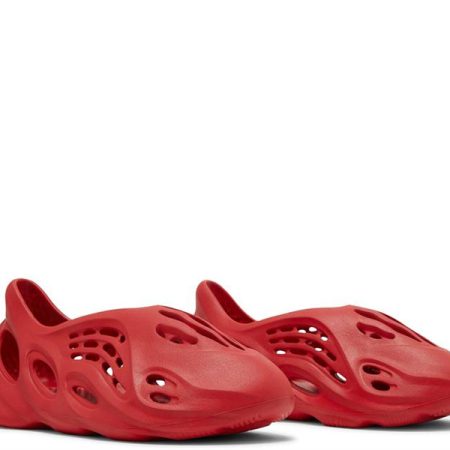 Yeezy Foam Runner Vermilion GW3355 - Image 4