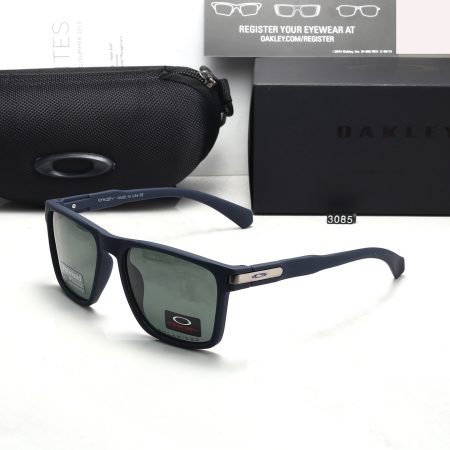 Oakley Fashionable Sunglasses - Image 7