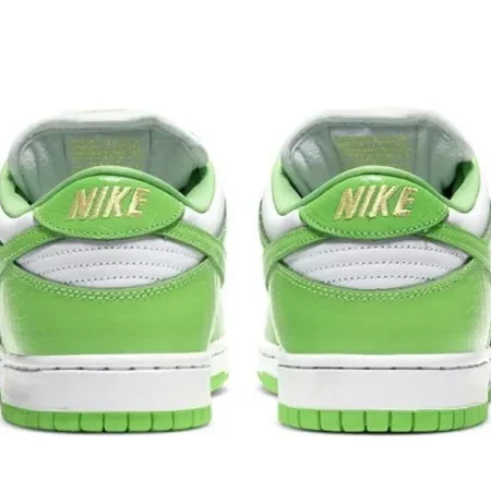Supreme x Dunk SB Low “ Mean Green" - Image 6