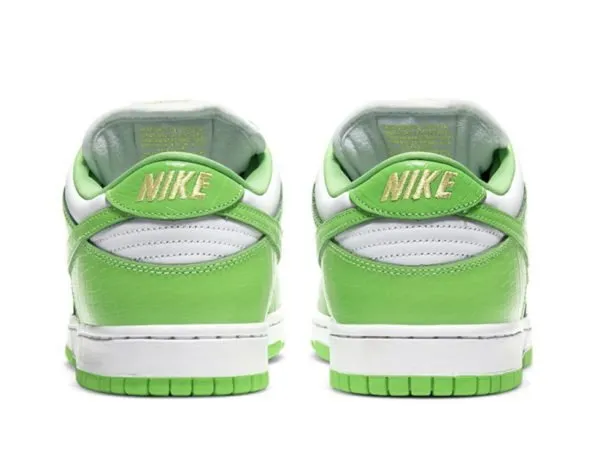 Supreme x Dunk SB Low “ Mean Green"