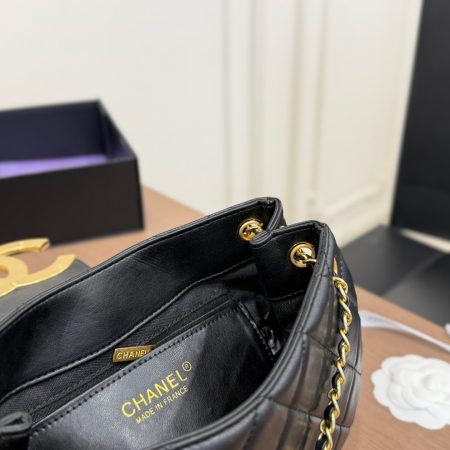 Chanel Quilto Bag - Image 9