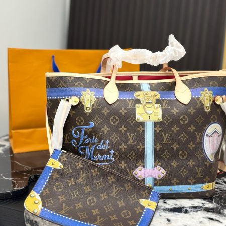 LV Shopping Bag - Image 3
