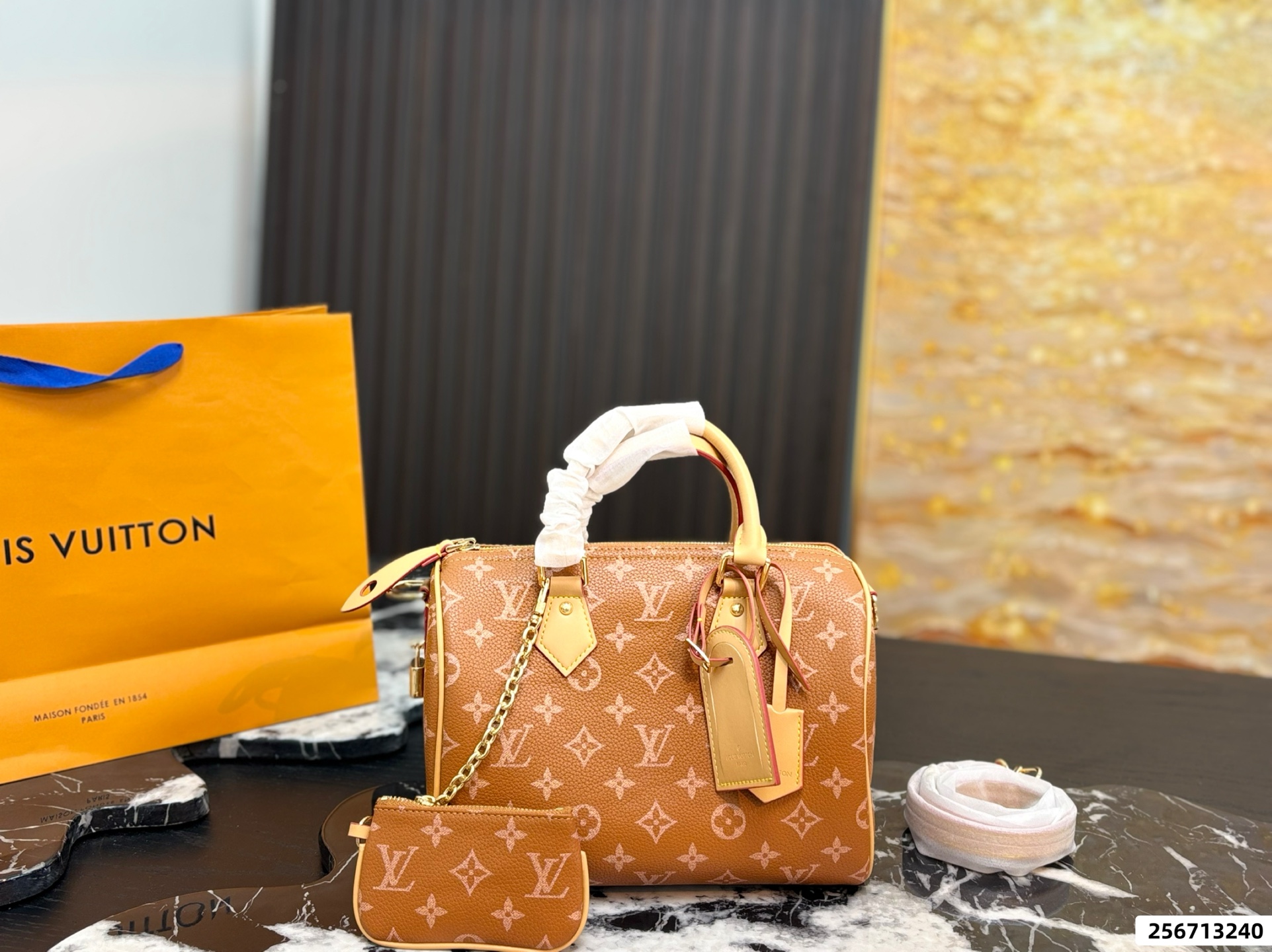 LV Speedy 25 Bag - Image 6