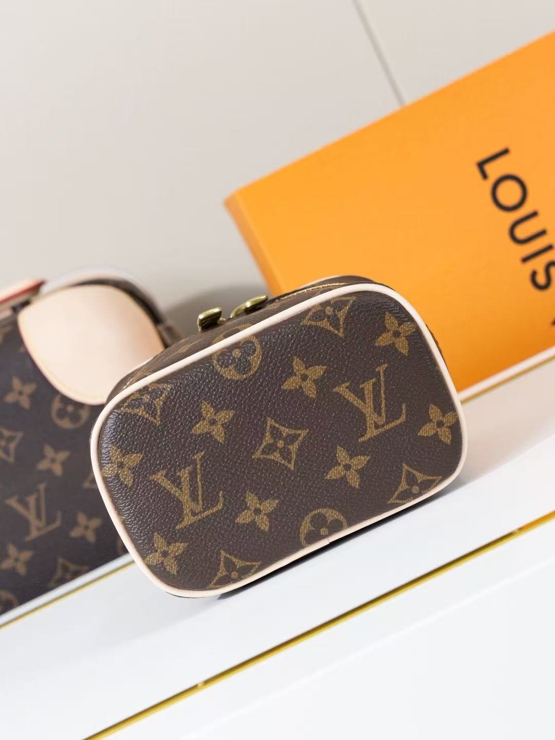 LV Nice Nano Vanity Bag - Image 4