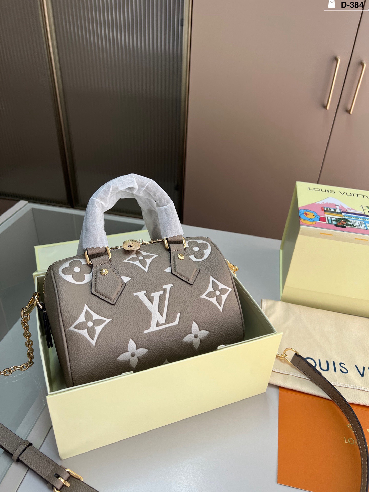 LV Speedy 20 Handbag - Image 6