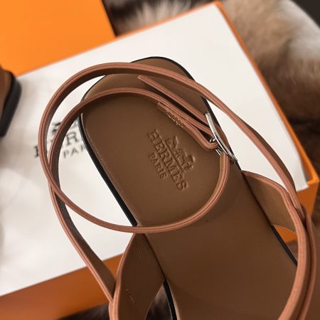 Hermes June sandal - Image 10