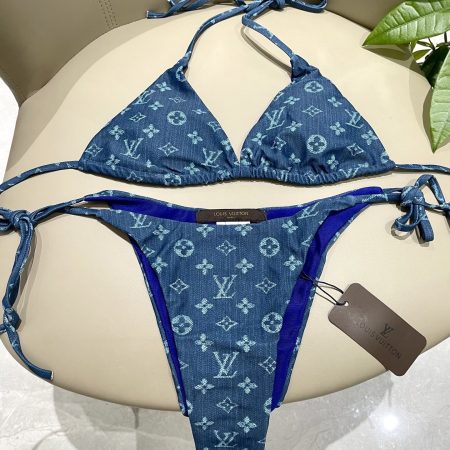 LV Two-Piece Swimsuit Swimwear - Image 8