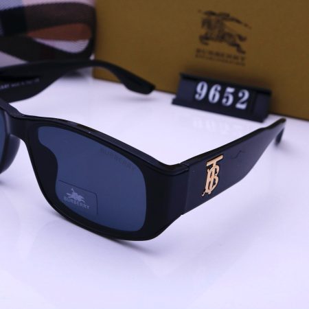 Burberry Fashionable Sunglasses - Image 12