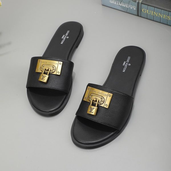 LV's New Summer Slippers