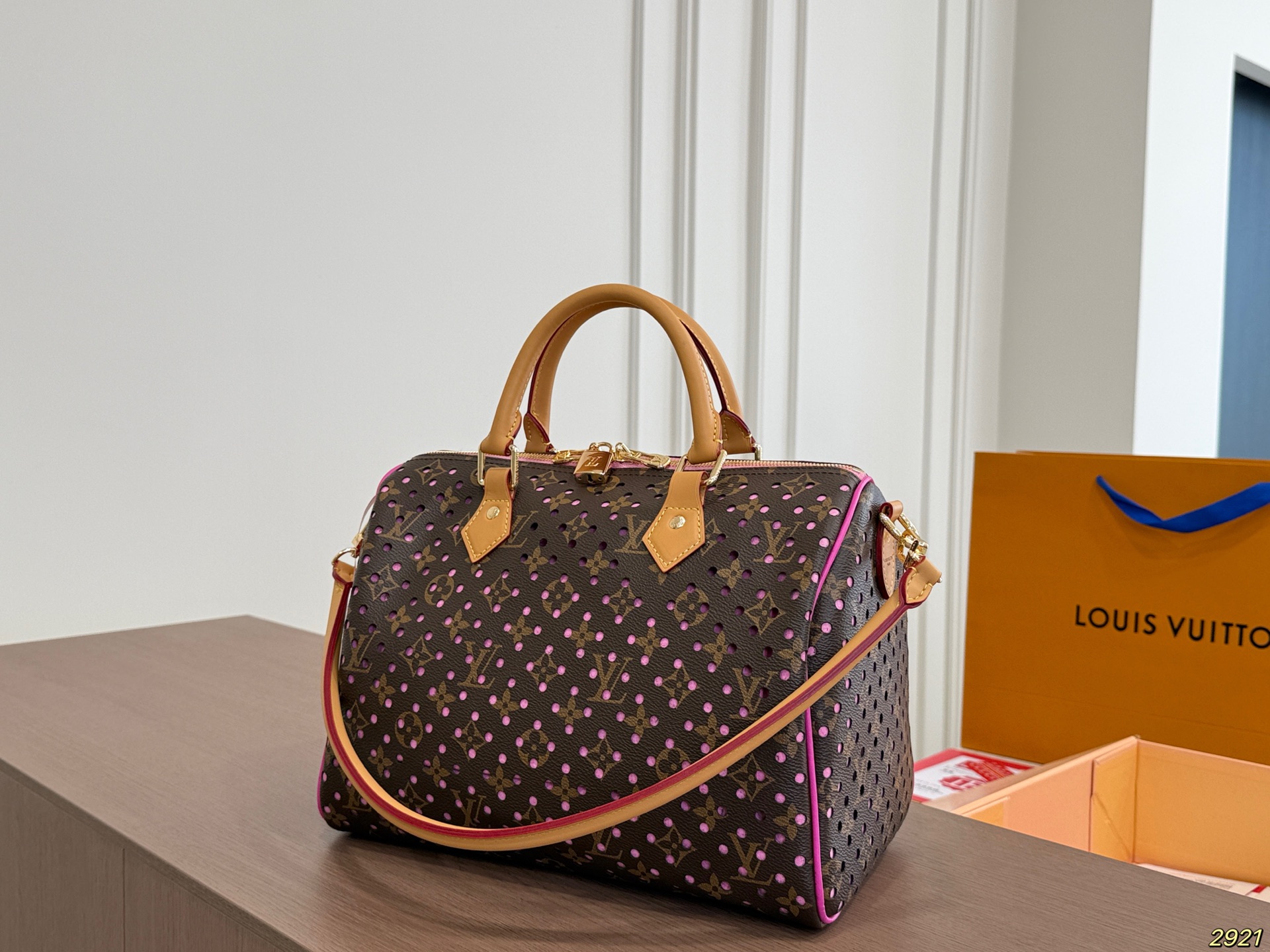 LV Speedy Soft 30 Kissenbezug - Image 8