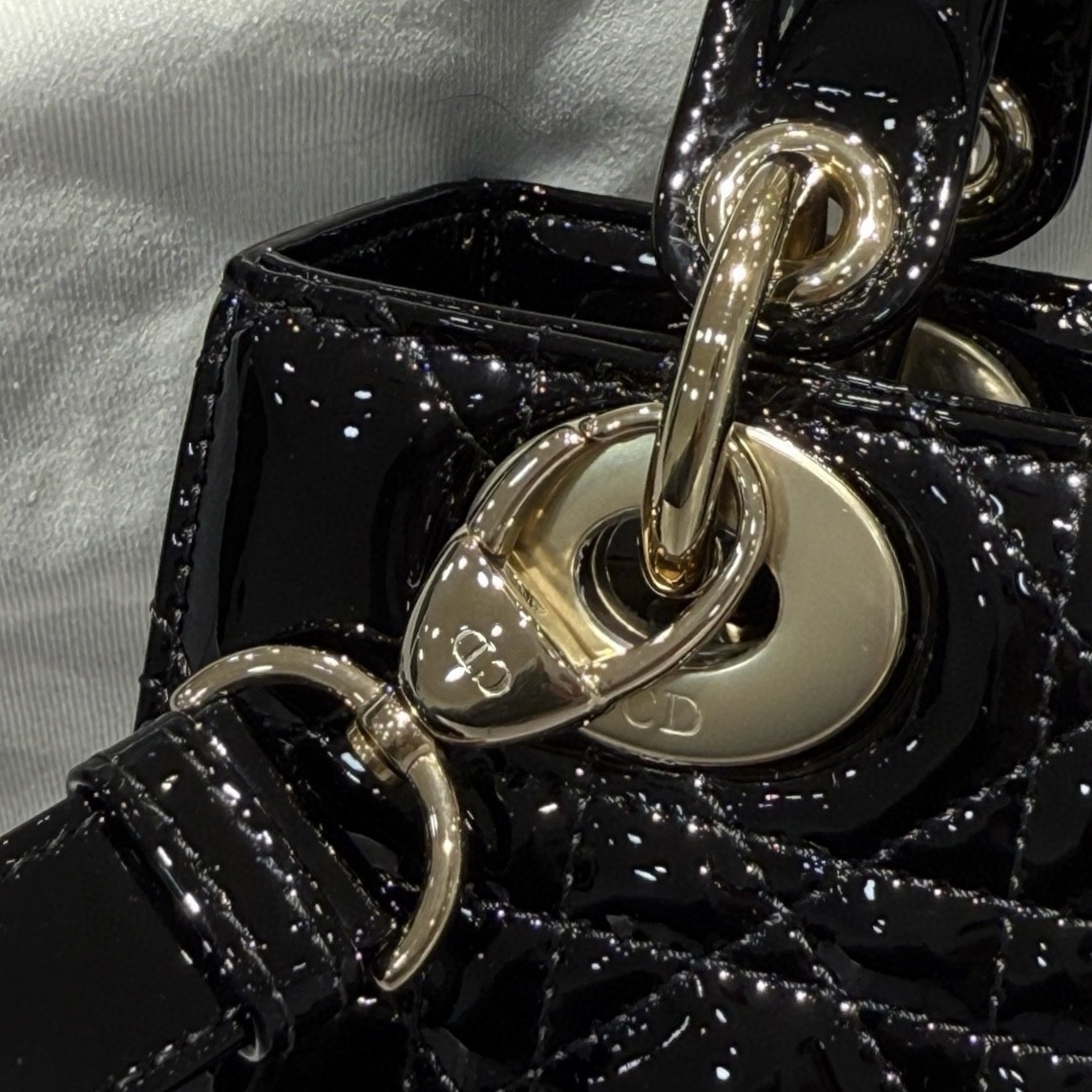 Dior Small Lady Bag Lacquered Calfskin Top Quality - Image 9
