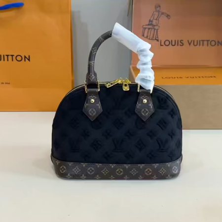 Lv Teddy Shell Bag