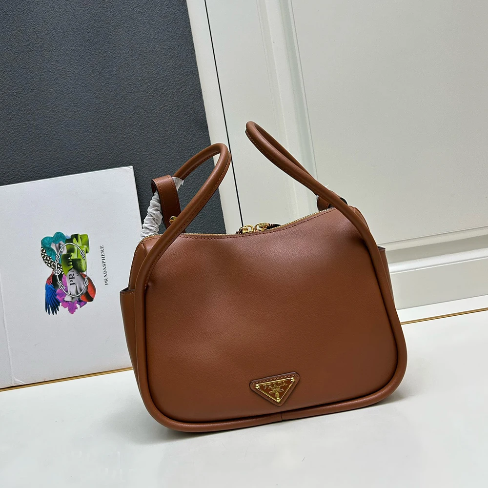 Prada Leather hand bag - Image 5