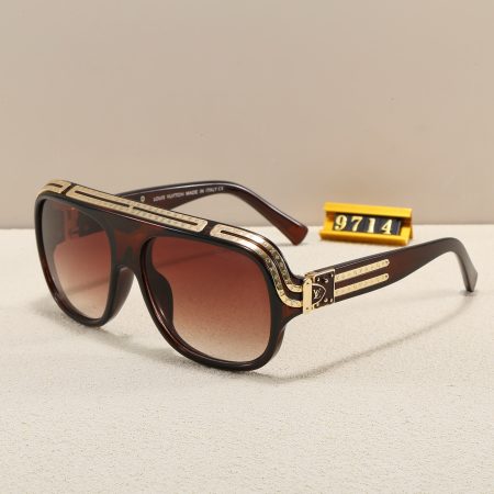 LV Fashionable Sunglasses - Image 2