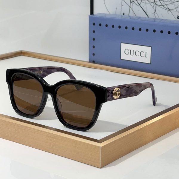Gucci  Mirror leg Double G Mark sunglasses Top quality