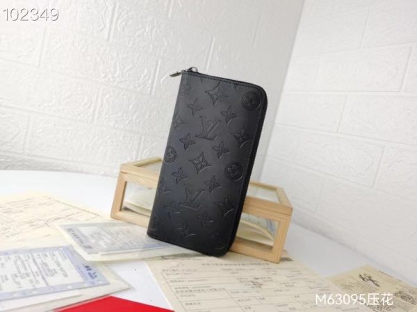 LV Zipper Wallet