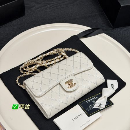 Chanel wallet on chain - Image 3
